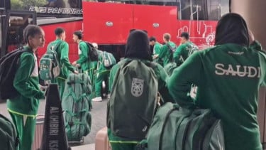 Puluhan atlet peserta Kejuaraan Anggar Kadet dan Junior Asia 2026 dari Arab Saudi
