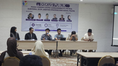 Akademisi UNAS, Firdaus Syam