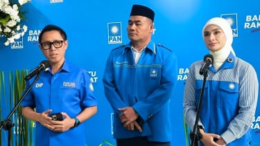 Sekjen PAN Eko Hendro Purnomo (kiri) dan Ketua Fraksi PAN DPR RI, Putri Zulkifli Hasan (kanan)