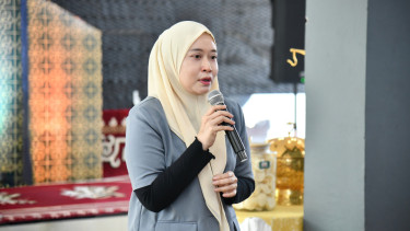 Anggota Komisi XII DPR RI, Dewi Yustisiana