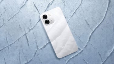 Oppo A6s.