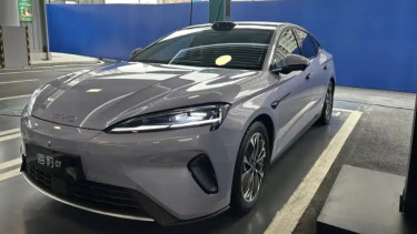 BYD Seal EV terbaru 2026