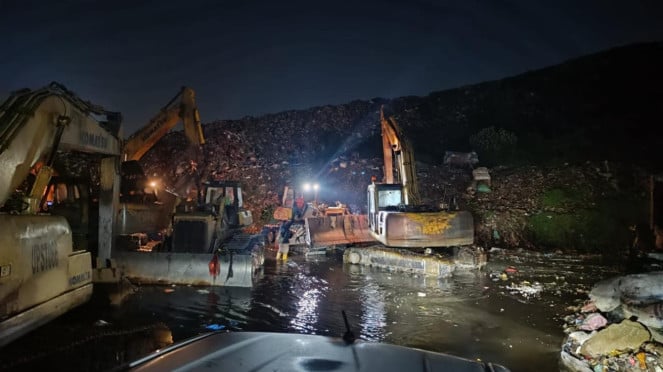 Longsor Sampah di Bantargebang