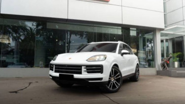 Mobil bekas Porsche Cayenne 2024