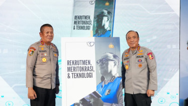 Perkuat kebijakan berbasis data, Wakapolri Komjen Pol. Dedi Prasetyo rilis dua buku