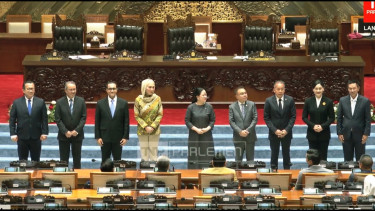 DPR setujui 5 Dewan Komisioner OJK Periode 2026-2031