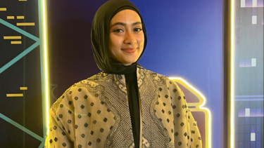 Ayudia Bing Slamet