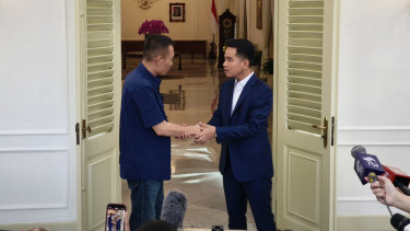 Wapres Gibran dan Rismon Sianipar