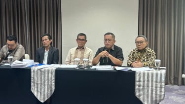 Tim kuasa hukum Muhammad Kerry Adrianto Riza