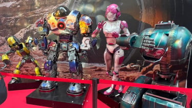 Karakter robot dalam Film Pelangi Di Mars