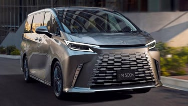 Lexus LM500 facelift 2026