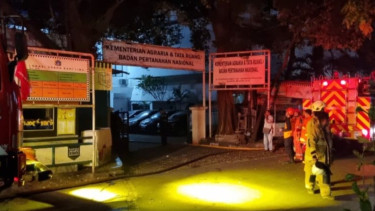 Kebakaran rumah di Jalan Kapten Tendean, Kuningan Barat, Mampang Prapatan, Jakarta Selatan