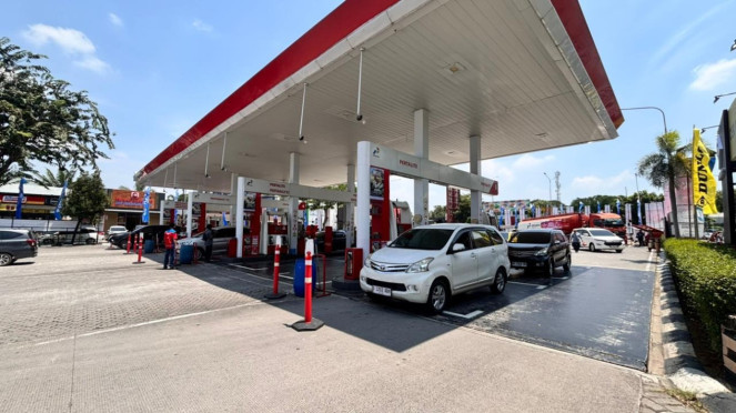 Keadaan SPBU Pertamina Rest Area KM 57A Cikampek Jelang Mudik Lebaran