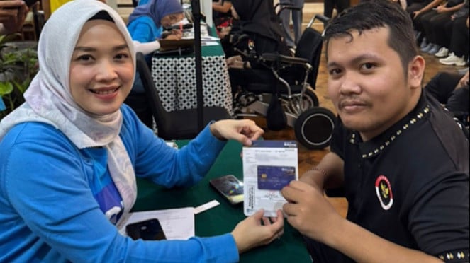 BRI salurkan bonus kepada para atlet