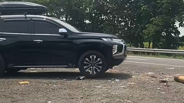 Pengemudi Mitsubishi Pajero bikin ulah di Tol