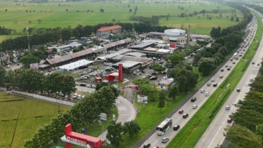 Rest area di jalan Tol Cipali