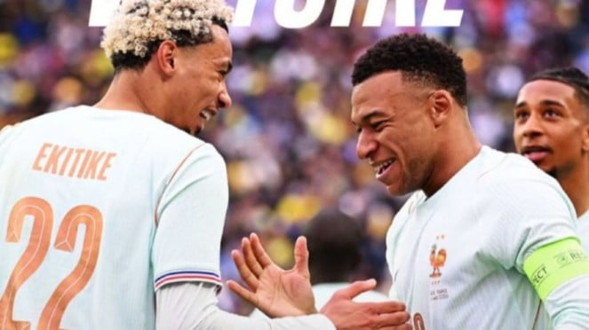 Pemain Timnas Prancis, Kylian Mbappe (kanan)