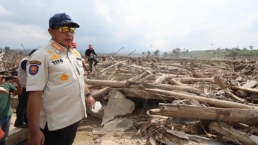 Kasatgas Percepatan Rehabilitasi dan Rekonstruksi Pascabencana Sumatera, M. Tito Karnavian