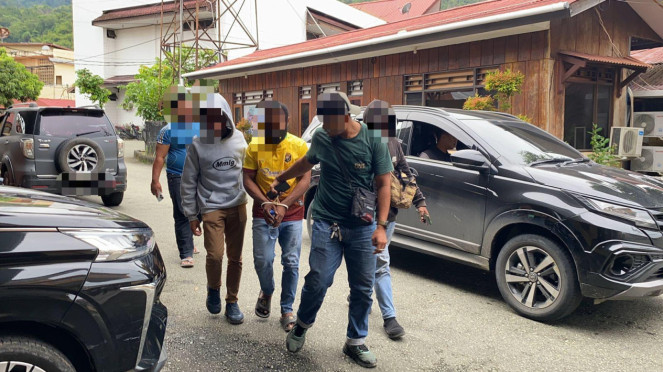 Satgas Damai Cartenz