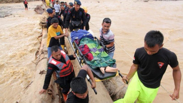 Banjir bandang di Tapanuli Selatan.