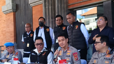 Konferensi pers pembunuhan seorang WNA Ukraina