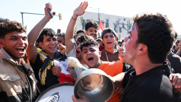 Suporter Timnas Irak Tumpah ke Jalan Rayakan Penantian 40 Tahun Lolos Piala Dunia