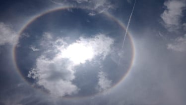 Fenomena Sun Halo Matahari