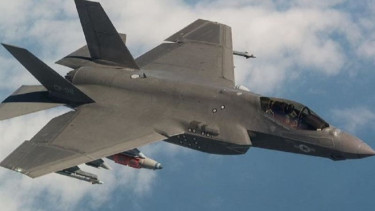 Pesawat Jet F-35 buatan Amerika Serikat