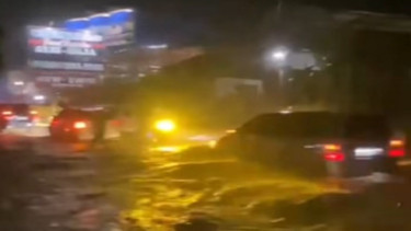 Banjir menerjang sejumlah kecamatan di Cianjur, Jawa Barat
