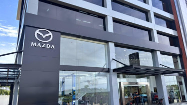 Mazda Resmikan Diler dan Training Centre di Indonesia