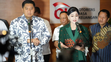 Menteri Perumahan dan Kawasan Permukiman (PKP), Maruarar Sirait dan Ketua Dewan Komisioner OJK, Friderica Widyasari Dewi