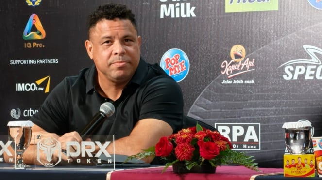 Ronaldo Nazario, 5. Dibantai 3 Gol Tanpa Balas! Rivaldo Jadi Bintang, Barca Legends Tekuk DRX di GBK, 4. Final Kepagian di Etihad: Ambisi Manchester City Pangkas Jarak dan Misi Balas Dendam Arsenal, 3. Menteri Hukum Supratman Kebut RUU Kewarganegaraan demi Lindungi Pemain Naturalisasi, 2. Shin Tae-yong: VO2 Max Pemain Timnas Indonesia di Bawah 30, 1. Momen Haru Ronaldo ke Indonesia, Datang Pertama sebagai Remaja Kembali Jadi Legenda Dunia