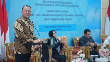 Dirjen Bina Pemerintahan Desa Kemendagri, La Ode Ahmad P. Balombo
