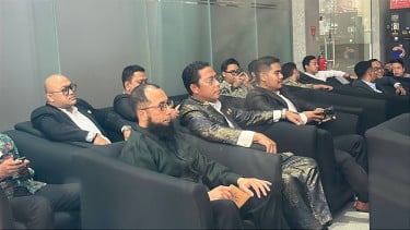 Pemilik biro perjalanan haji PT Zahra Oto Mandiri atau Uhud Tour, Khalid Basalamah