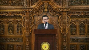 Gubernur DKI Jakarta Pramono Anung., Beban Subsidi Jadi Alasan Utama, Rute Bandara Soekarno-Hatta Jadi Sorotan, Tarif Baru Berpotensi Rp10 Ribu hingga Rp15 Ribu, Penyesuaian Tarif untuk Menjaga Keberlanjutan Layanan