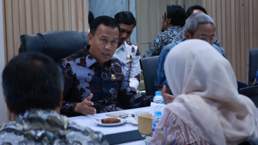 Dirjen Perhubungan Darat Kemenhub, Aan Suhanan