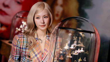 Miyeon (G)I-DLE.