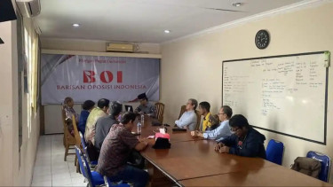 Direktur Informasi dan Media Kemlu, Hendra Oktavianus
