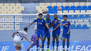 Duel Arema FC vs Persik Kediri