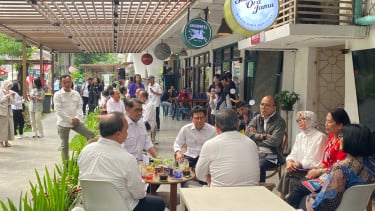 Menko PM Cak Imin bersama Menteri UMKM Maman Abdurrahman & Menteri Ekraf Teuku Rifki Harsya gelar rapat di M Bloc Space
