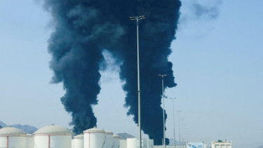 Kawasan Fujairah terbakar usai serangan Iran pada Maret 2026