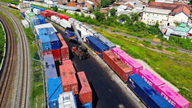 KAI Logistik.