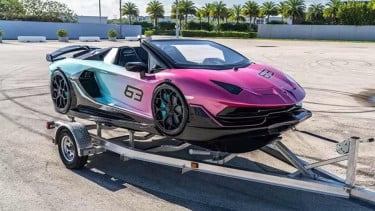 Perahu menyerupai Lamborghini Aventador SVJ