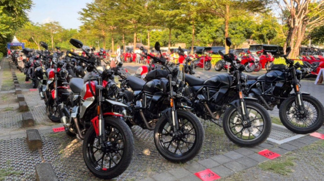 Ducati Ajak Ratusan Rider Touring di Bali