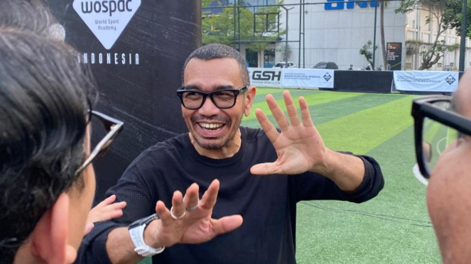 5. PSSI Bocorkan Peluang Indonesia Jadi Tuan Rumah Turnamen Baru FIFA di Asia Tenggara, 4. Respons PSSI soal Ribut Beckham Putra di Persija vs Persib, 3. Pesan Dedi Mulyadi ke Persija usai Dikalahkan Persib: Jangan Berkecil Hati, 2. Jakmania Obrak-abrik Warung Makan Sunda di Cibinong, Diduga Gegara Persija Ditaklukan Persib, 1. Rizky Ridho Dituding Jambak Rambut Beckham Putra, Arya Sinulingga: Mereka Sudah Sering Gaul di Timnas