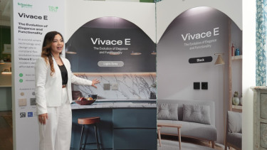Sakelar dan Stopkontak Vivace E milik Schneider Electric.