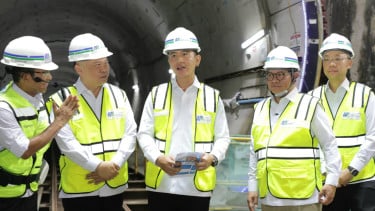 Wapres RI Gibran Rakabuming Raka meninjau MRT Fase 2A line Utara Selatan