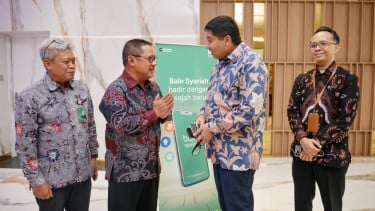 Direktur Utama Bank BSN, Alex Sofjan Noor dan Menteri PKP Maruarar Sirait.