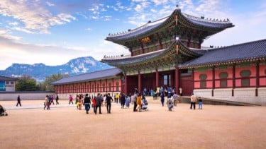 Ilustrasi liburan seru ke Korea Selatan bersama BRI
