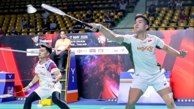 Leo/Daniel Melesat ke Perempat Final Thailand Open 2026 Usai Tekuk Wakil China, 5. Sambil Menangis, Marc Marquez Jelaskan Masalah Saraf di Bahunya: Saya Balapan dengan Satu Setengah Tangan, 4. Fakta Mengejutkan UFC Terbongkar, Khamzat Chimaev Raup Bayaran Fantastis meski Dihabisi Strickland, 3. Leo/Daniel Melesat ke Perempat Final Thailand Open 2026 Usai Tekuk Wakil China, 2. Kisah Legendaris: Jagoan Tinju Indonesia Dapat Tepuk Tangan 1 Stadion di Rusia karena Lakukan Hal Ini, 1. Ngeri, Megawati Hangestri Ditantang Pevoli Serbia